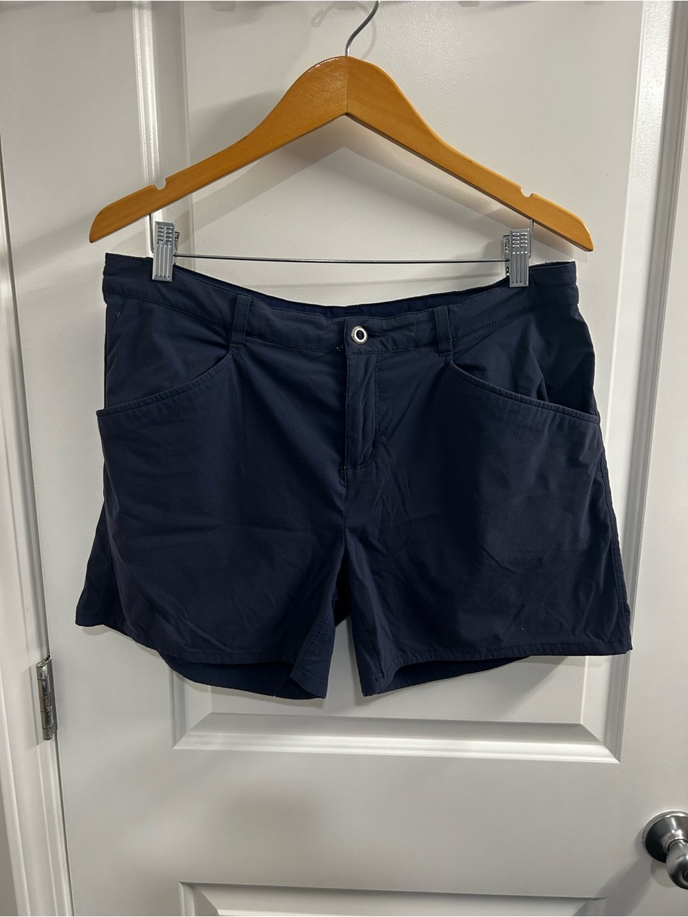 Patagonia Women's Quandary Shorts - 5" Sz 12